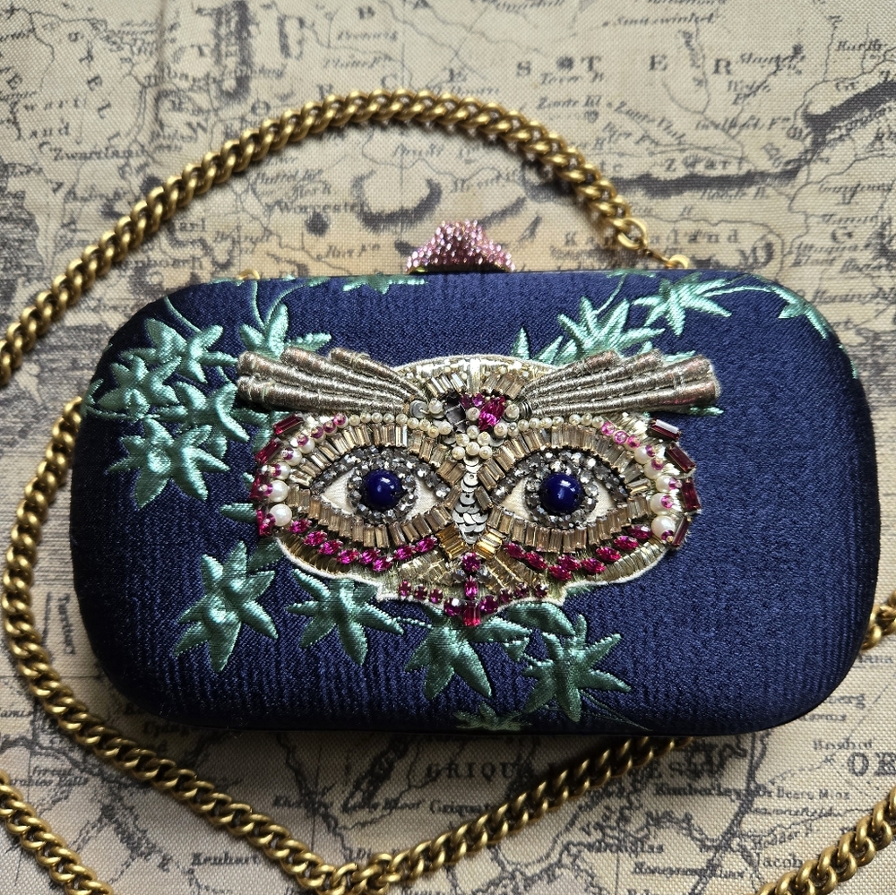 Gucci Broadway Clutch in Jacquard Owl
